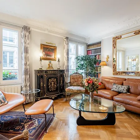 Veeve - Triumphant Design Paris