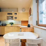 Apartmán Veeve - Triumphant Design Paříž