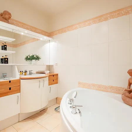 Apartmán Veeve - Triumphant Design Paříž